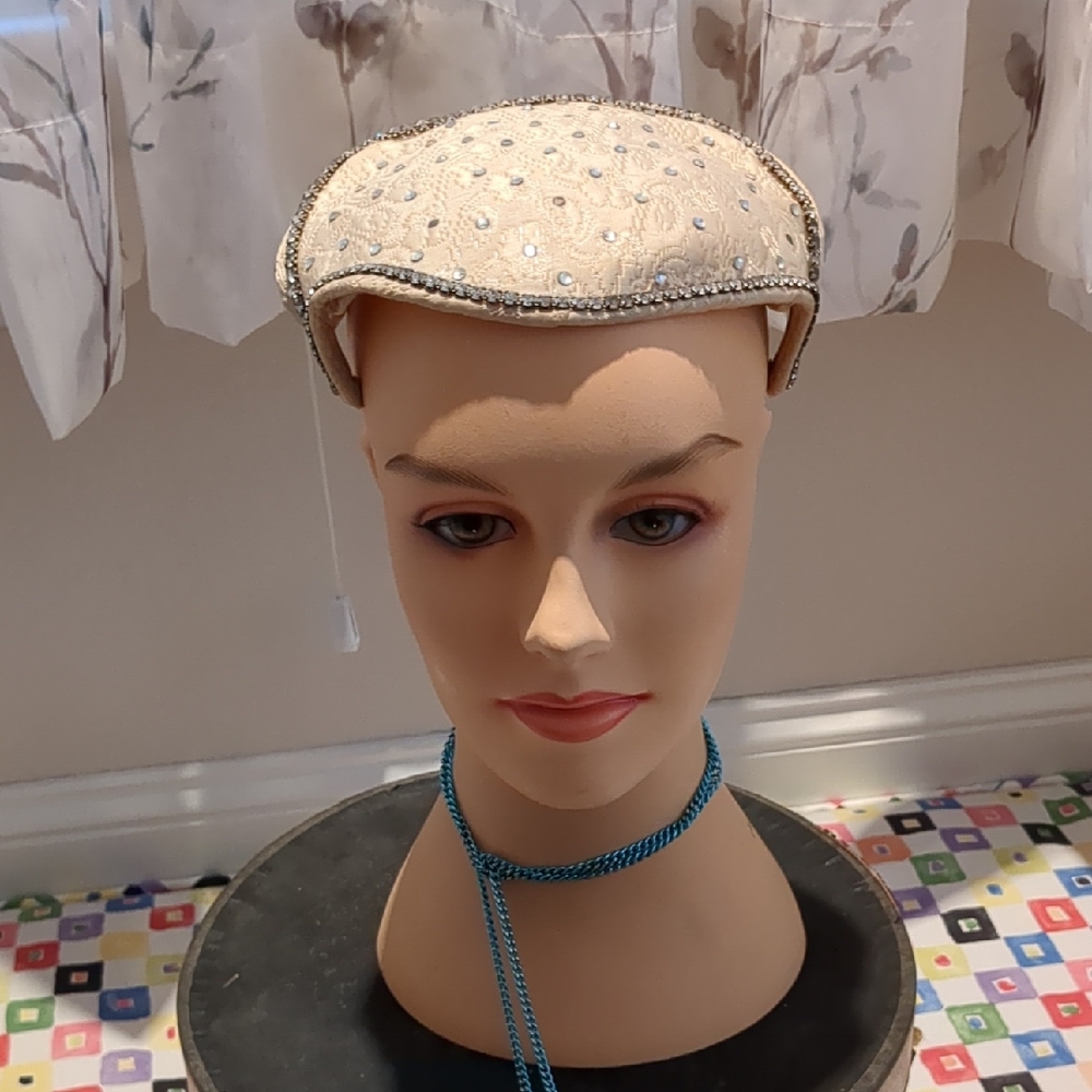 Elegant vintage Cream sequined Hat